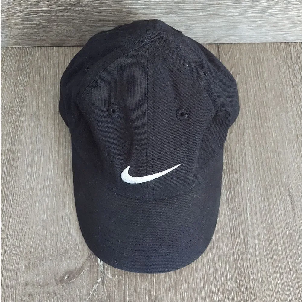 Nike Black Adjustable Hat Child Size - Picture 2 of 6